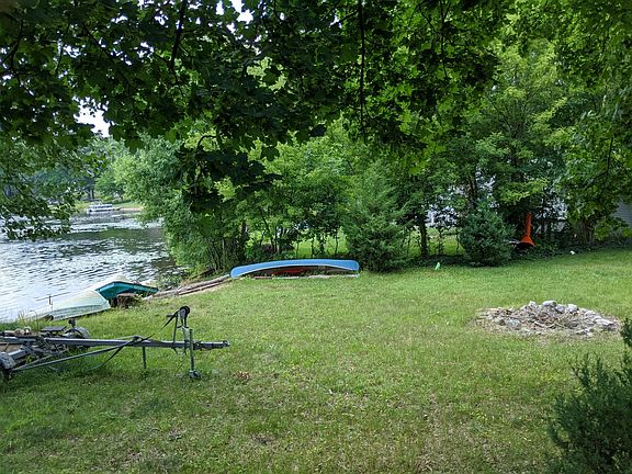 5th image of 12559 Crystal Lake Dr S