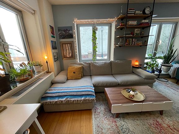 4th image of 373 Wythe Ave APT 1b