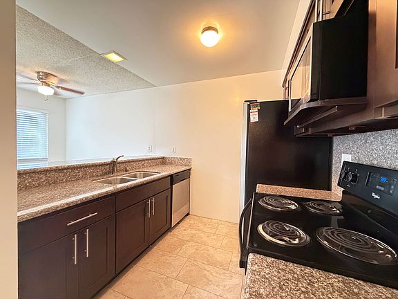 4th image of 4115 Hilaria Way APT D