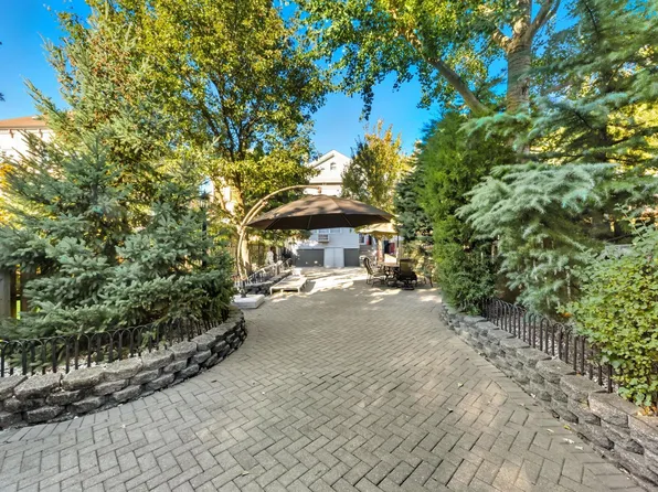 87 Sherman Place image 5 of 37