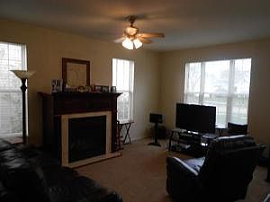 2nd image of 1666 Blackwell Ln