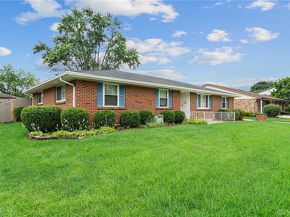 4th image of 6828 Locustview Dr