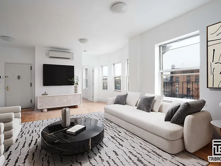 2165 Clarendon Rd #2L — Photo 1