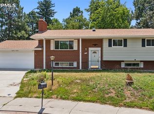 4145 Hollow Rd, Colorado Springs, CO 80917