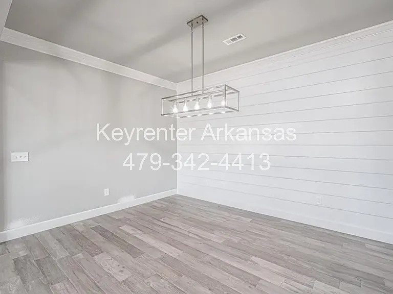 400 SW Ramsey Ln — Photo 9