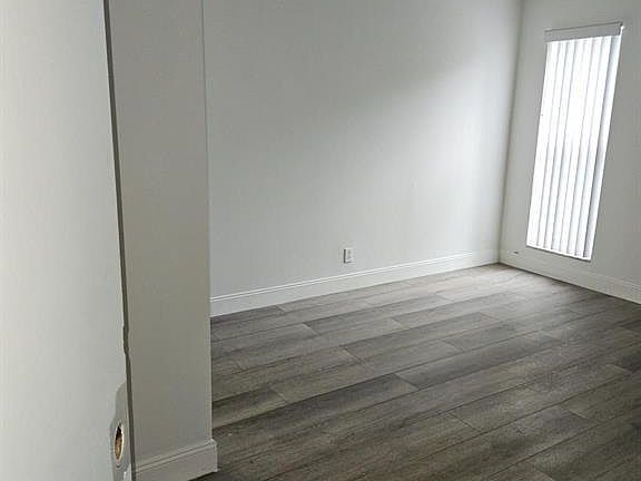 5th image of 4545 Treehouse Lane #G