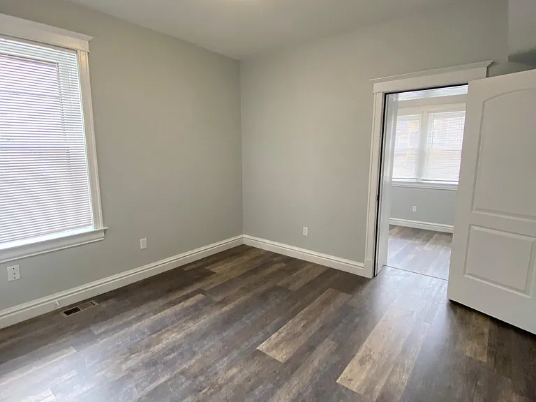 6306 Cates Ave #2W — Photo 12