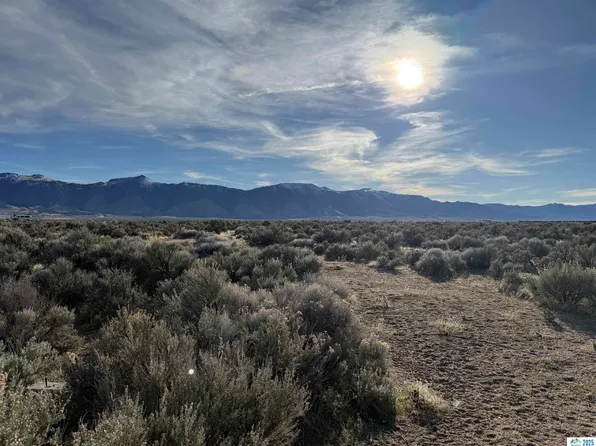 448-450 Mirage Ln, Herlong, CA 96113