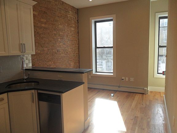 2nd image of 131 Herkimer St APT 3C