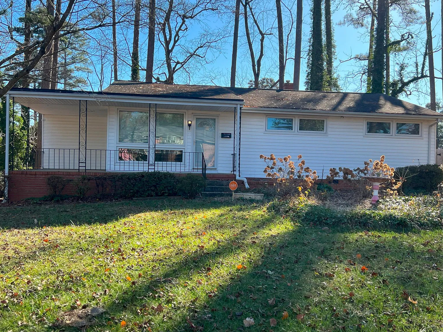 3 bed, 1167 sqft, $1,995 — Photo 3