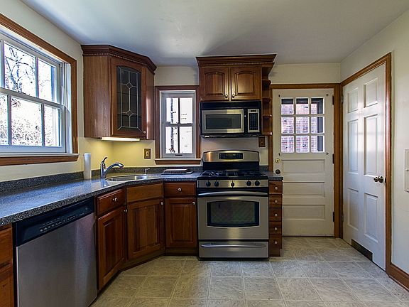 2nd image of 748 Country Club Dr