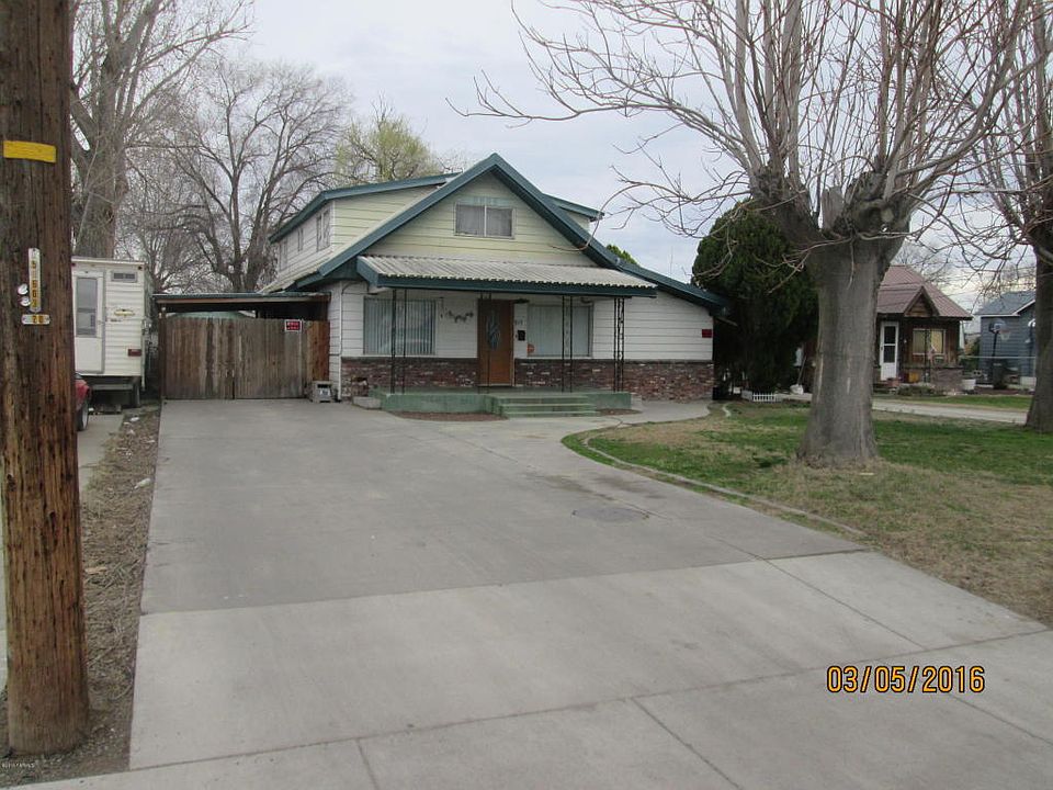 1st image of 810 S 13th St