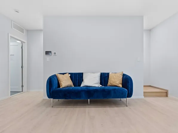 33 Keen Court image 18 of 46