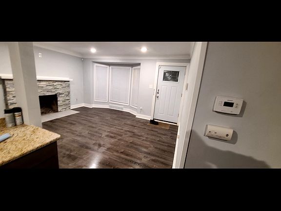 2nd image of 14050 Lincoln Ave
