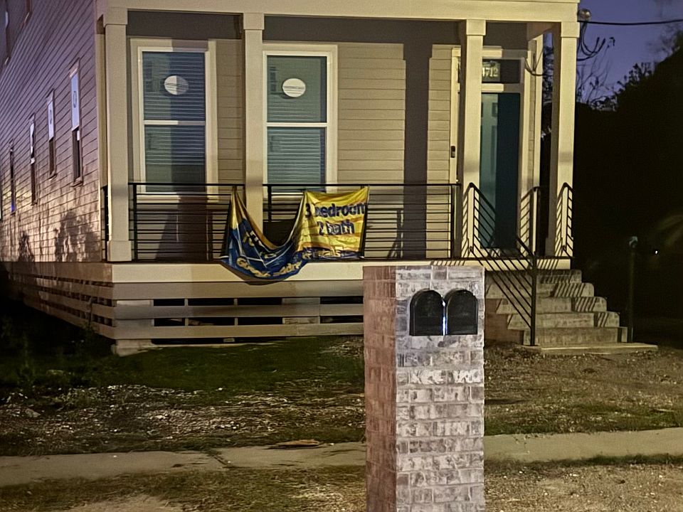 1st image of 4720 Dodt Ave #B
