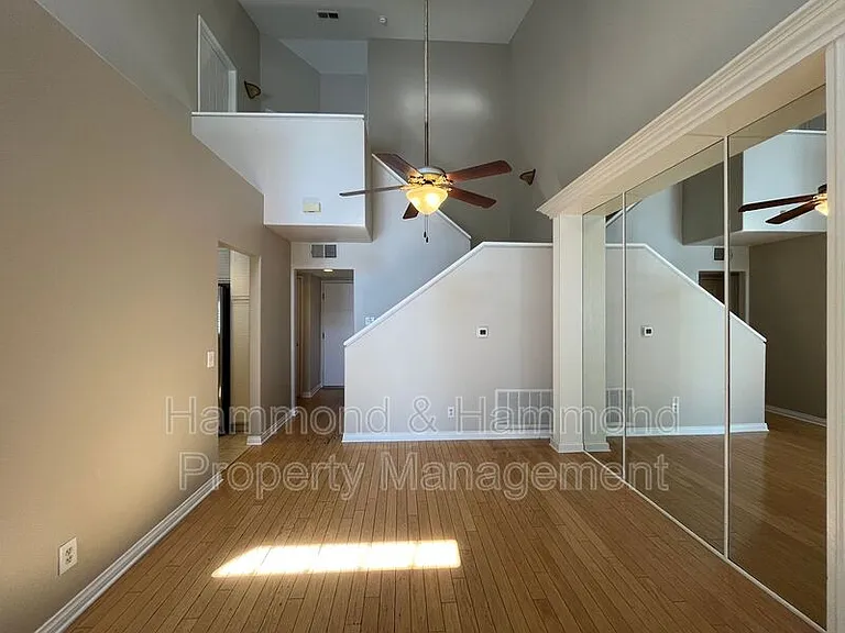 22243 Shadow Valley Cir — Photo 10