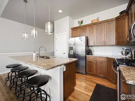 4th image of 612 Marmalade Dr