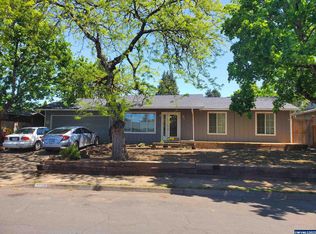 1184 Scepter Way NE, Salem, OR 97301