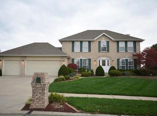 2072 Magnolia Garden Dr, O'Fallon, MO 63368