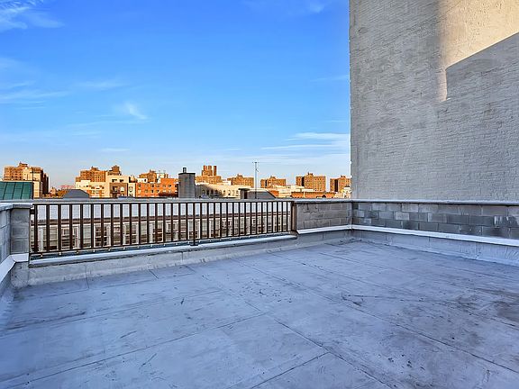 5th image of 318 E 117th St Unit 8