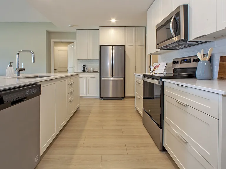 49 Brookline Dr — Photo 1