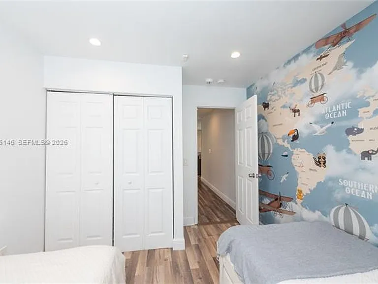 1450 SW 20th Ave #0 — Photo 23