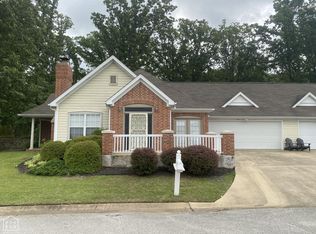 1811 Frank Hall Cir, Jonesboro, AR 72401