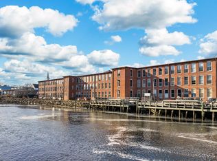 125 Main St APT 67, Newmarket, NH 03857