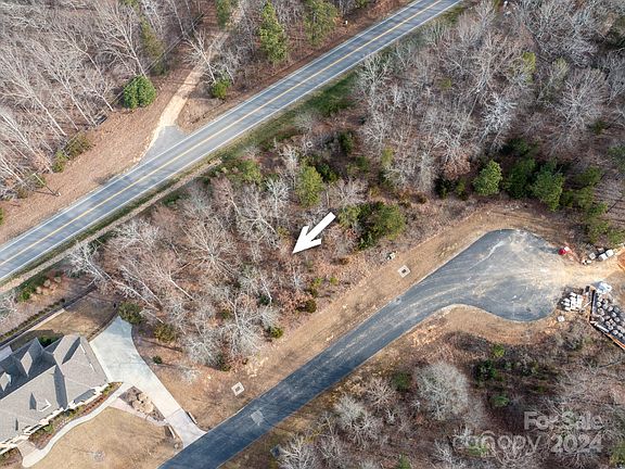 5th image of 5149 Longbrooke Ct
