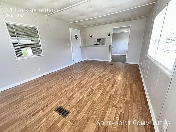5th image of 11 Larkspur Dr