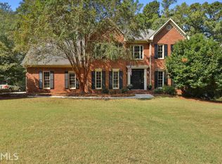 222 Columns Ln, Peachtree City, GA 30269