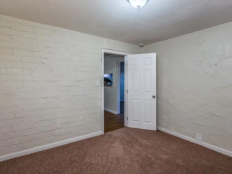 6388 West Ct — Photo 9
