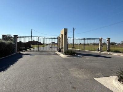 2736 Awesome Ave, Alamo, TX, 78516