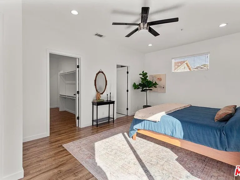5152 Hartwick St — Photo 25