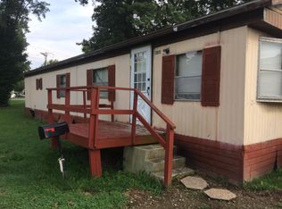 1305 N 13th St, Herrin, IL 62948