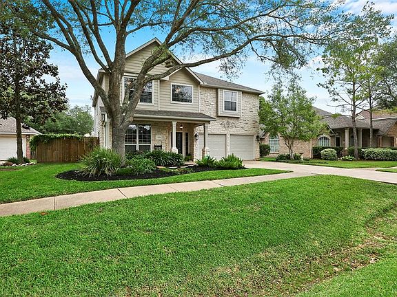 3rd image of 9715 Hawkins Ln