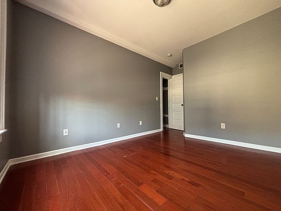 5th image of 280 Morris Ave #2