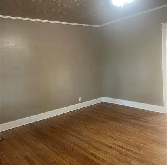 615 Mohawk St — Photo 5
