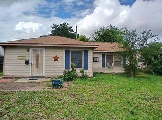 7559 Magnolia St, Houston, TX 77023