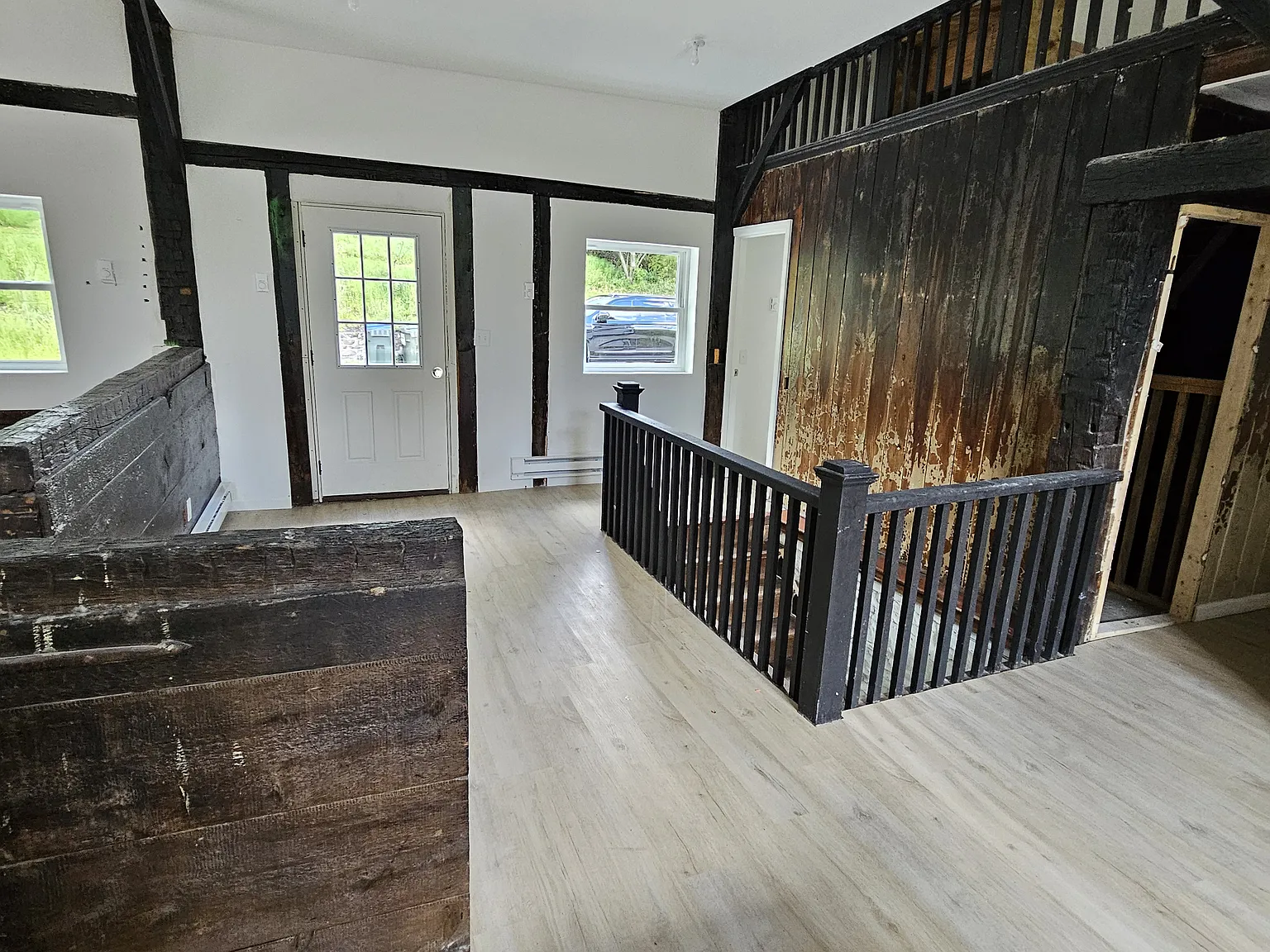 4 bed, 3998 sqft, $4,500 — Photo 4