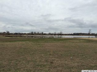 Lake Forest Blvd, Huntsville, AL 35824