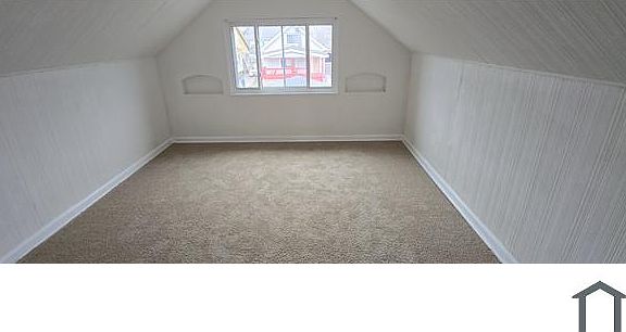 5th image of 12018 Lenacrave Ave #1