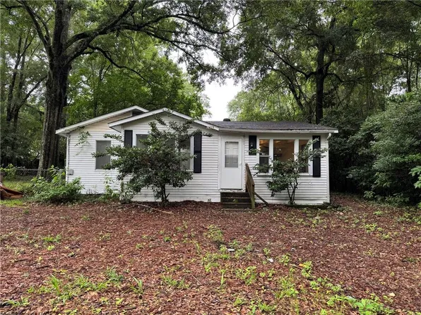 2855 Gill Rd, Mobile, AL 36605