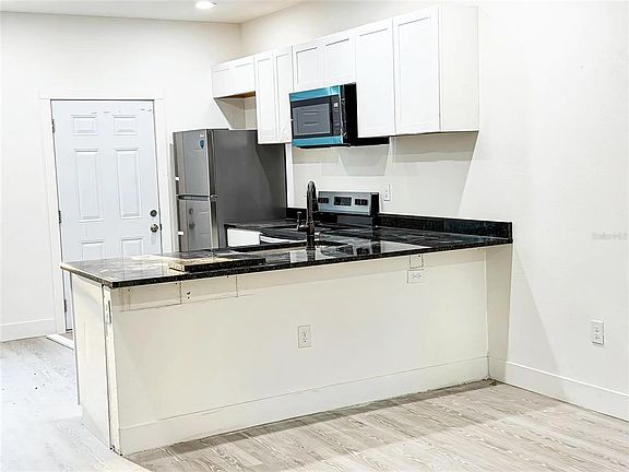 2nd image of 103 Long Rd