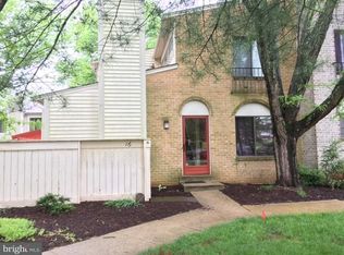 16 Sparrow Valley Ct, Gaithersburg, MD 20886