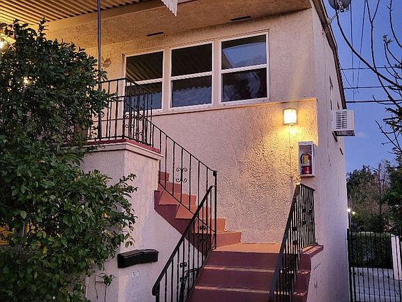 3rd image of 710 E Orange Grove Ave #D