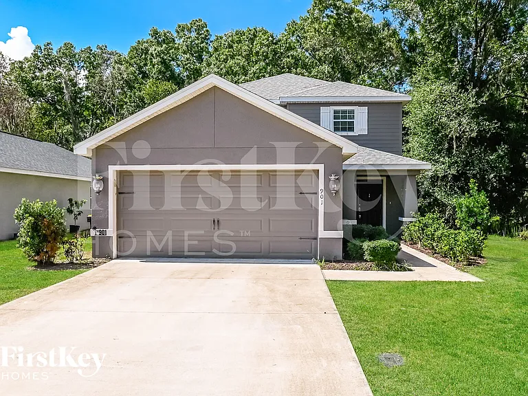 901 Pearly Ridge Ln — Photo 1