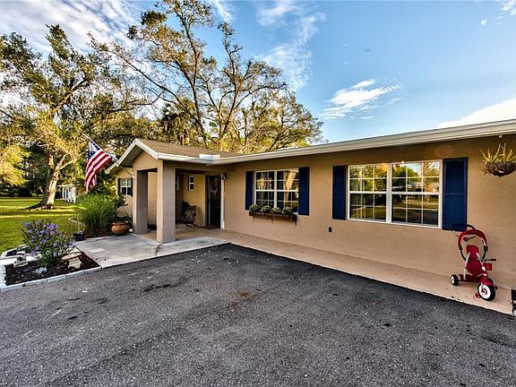 2nd image of 4041 Woodbrier DR