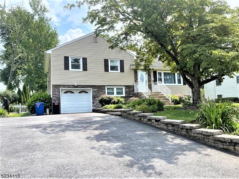 8 Gail Dr, East Hanover, NJ 07936 MLS 3855478 Zillow