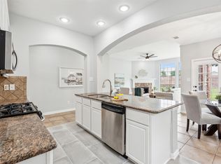 411 Peek Dr, Fate, TX 75087